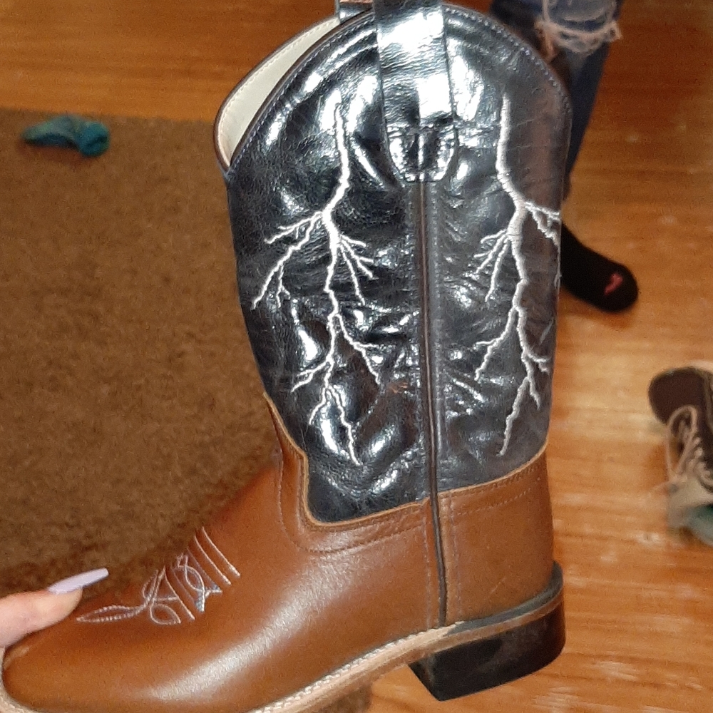 Old west kids cowboy boots
